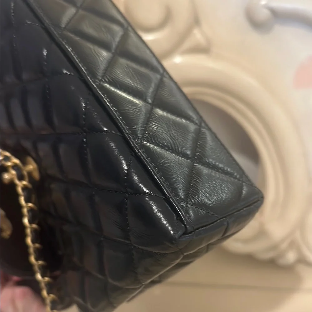 Chanel Black Quilted Handbag - Picture 9 of 16